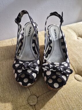 BONGO Brown Polka Dot Peep-Toe Slingback Wedges